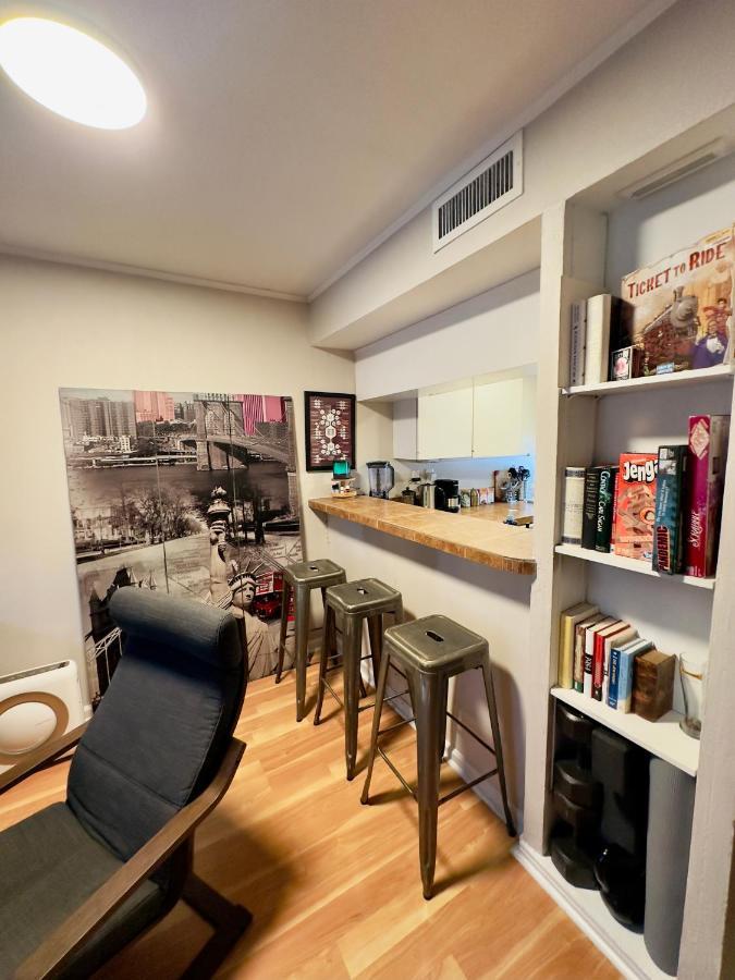 Hifi Sound & Comfort - Uptown / 2-story Loft Apartamento Dallas